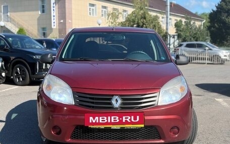 Renault Sandero I, 2013 год, 369 000 рублей, 2 фотография