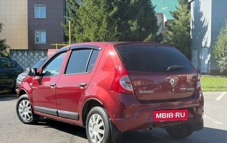 Renault Sandero I, 2013 год, 369 000 рублей, 4 фотография