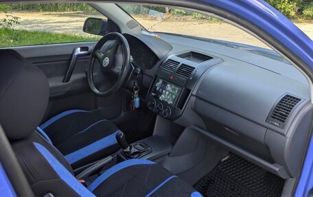 Volkswagen Polo IV рестайлинг, 2002 год, 250 000 рублей, 16 фотография