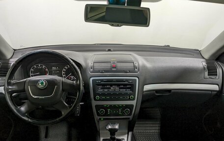 Skoda Octavia, 2012 год, 750 000 рублей, 22 фотография
