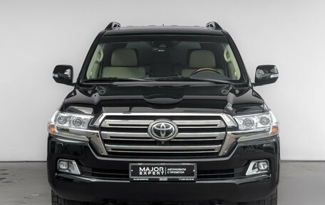 Toyota Land Cruiser 200, 2016 год, 5 800 000 рублей, 2 фотография