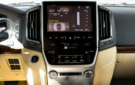 Toyota Land Cruiser 200, 2016 год, 5 800 000 рублей, 15 фотография