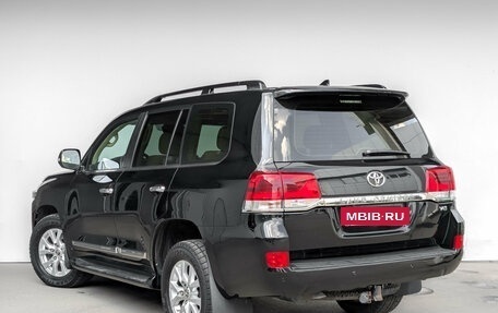 Toyota Land Cruiser 200, 2016 год, 5 800 000 рублей, 7 фотография