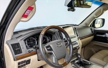 Toyota Land Cruiser 200, 2016 год, 5 800 000 рублей, 16 фотография