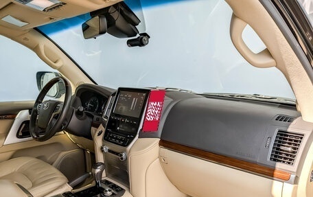Toyota Land Cruiser 200, 2016 год, 5 800 000 рублей, 11 фотография