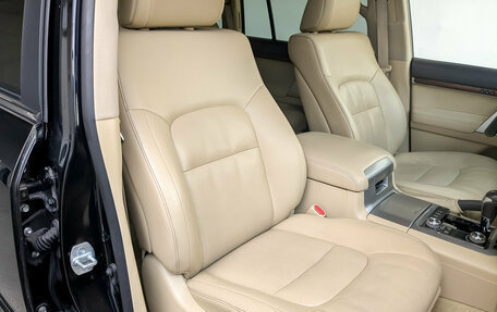 Toyota Land Cruiser 200, 2016 год, 5 800 000 рублей, 25 фотография