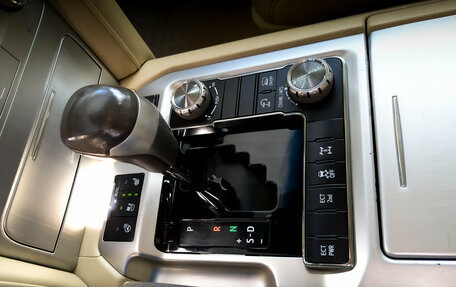 Toyota Land Cruiser 200, 2016 год, 5 800 000 рублей, 30 фотография