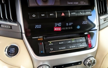 Toyota Land Cruiser 200, 2016 год, 5 800 000 рублей, 29 фотография