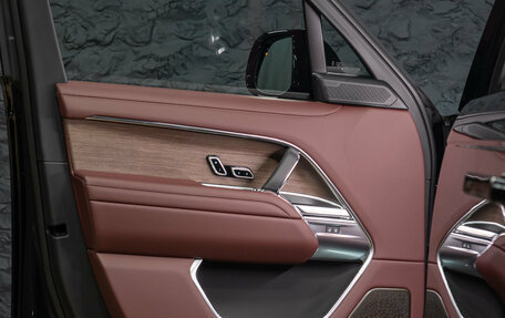Land Rover Range Rover IV рестайлинг, 2026 год, 27 990 000 рублей, 31 фотография