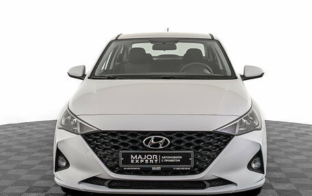 Hyundai Solaris II рестайлинг, 2022 год, 1 565 000 рублей, 2 фотография