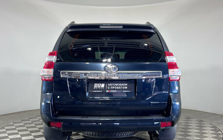 Toyota Land Cruiser Prado 150 рестайлинг 2, 2015 год, 3 450 000 рублей, 7 фотография