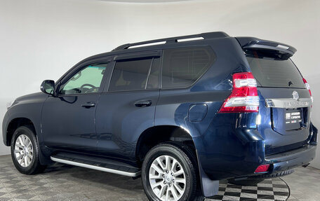 Toyota Land Cruiser Prado 150 рестайлинг 2, 2015 год, 3 450 000 рублей, 6 фотография