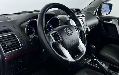 Toyota Land Cruiser Prado 150 рестайлинг 2, 2015 год, 3 450 000 рублей, 9 фотография