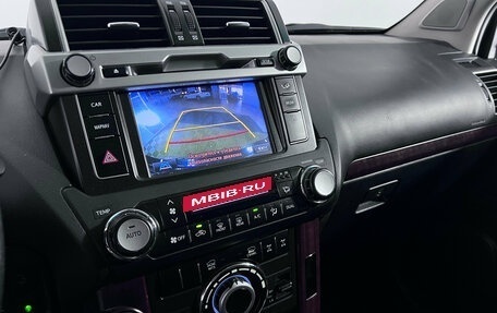 Toyota Land Cruiser Prado 150 рестайлинг 2, 2015 год, 3 450 000 рублей, 13 фотография