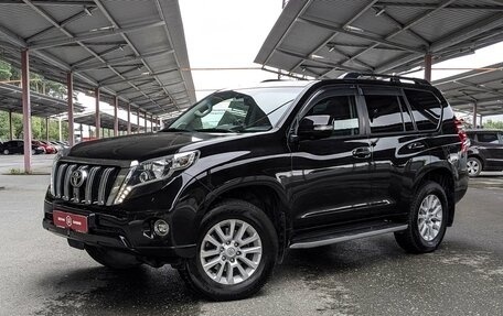 Toyota Land Cruiser Prado 150 рестайлинг 2, 2017 год, 3 940 000 рублей, 1 фотография