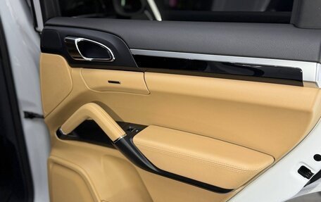 Porsche Cayenne III, 2016 год, 3 700 000 рублей, 15 фотография