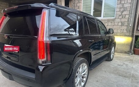 Cadillac Escalade IV, 2017 год, 5 600 000 рублей, 16 фотография