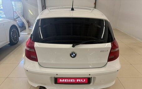 BMW 1 серия, 2011 год, 839 000 рублей, 6 фотография