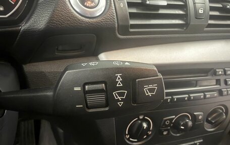 BMW 1 серия, 2011 год, 839 000 рублей, 21 фотография