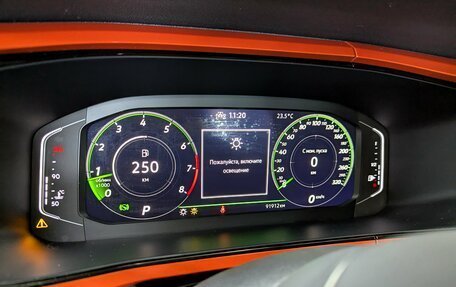 Volkswagen Taos, 2021 год, 2 350 000 рублей, 29 фотография