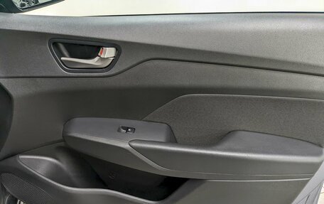 Hyundai Solaris II рестайлинг, 2019 год, 1 450 000 рублей, 18 фотография