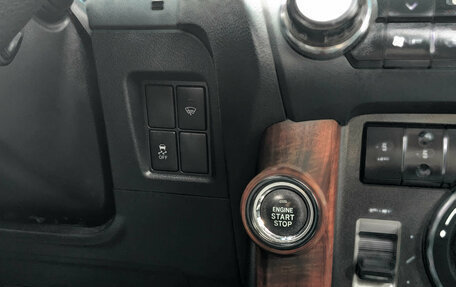 Toyota Land Cruiser Prado 150 рестайлинг 2, 2017 год, 3 940 000 рублей, 14 фотография