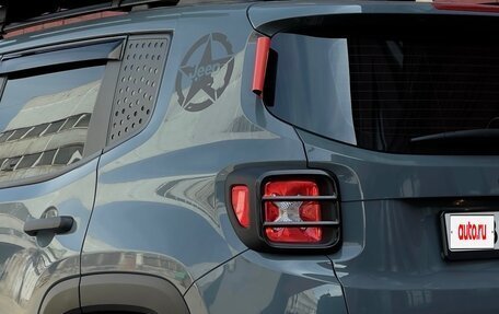 Jeep Renegade I рестайлинг, 2019 год, 2 500 000 рублей, 12 фотография