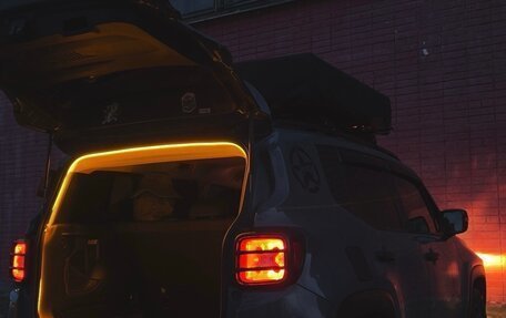 Jeep Renegade I рестайлинг, 2019 год, 2 500 000 рублей, 20 фотография