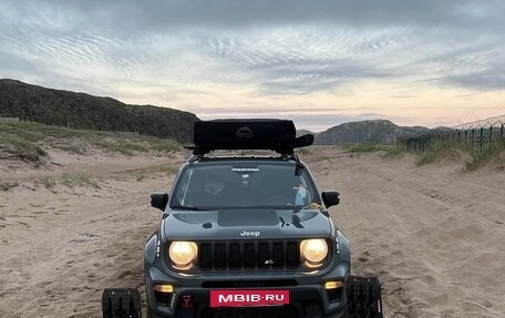 Jeep Renegade I рестайлинг, 2019 год, 2 500 000 рублей, 15 фотография