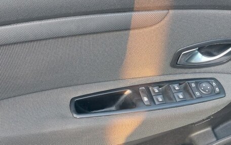 Renault Scenic III, 2011 год, 900 000 рублей, 6 фотография