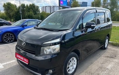 Toyota Voxy II, 2010 год, 1 290 000 рублей, 1 фотография