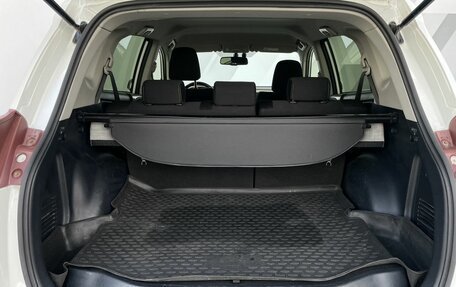 Toyota RAV4, 2014 год, 1 850 000 рублей, 8 фотография