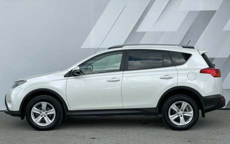 Toyota RAV4, 2014 год, 1 850 000 рублей, 10 фотография