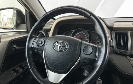 Toyota RAV4, 2014 год, 1 850 000 рублей, 15 фотография