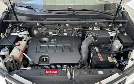 Toyota RAV4, 2014 год, 1 850 000 рублей, 11 фотография