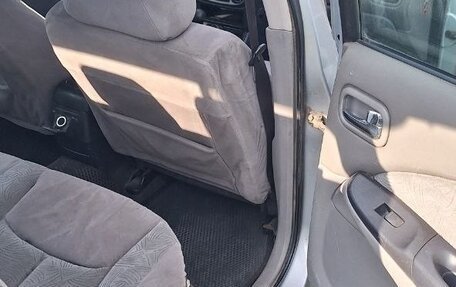 Nissan Almera, 2001 год, 120 000 рублей, 10 фотография