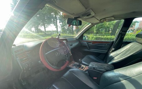Mercedes-Benz E-Класс, 1999 год, 165 000 рублей, 5 фотография