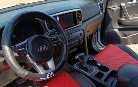 KIA Sportage IV рестайлинг, 2019 год, 2 050 000 рублей, 2 фотография