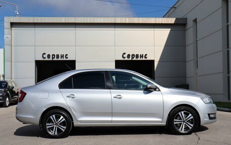 Skoda Rapid I, 2018 год, 1 240 000 рублей, 4 фотография