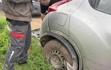 Nissan Juke II, 2013 год, 300 000 рублей, 3 фотография