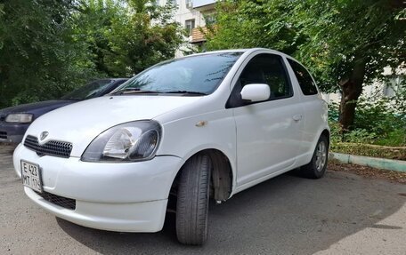 Toyota Vitz, 2000 год, 270 000 рублей, 2 фотография