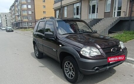 Chevrolet Niva I рестайлинг, 2015 год, 780 000 рублей, 15 фотография