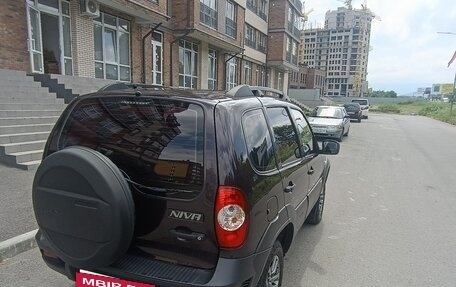 Chevrolet Niva I рестайлинг, 2015 год, 780 000 рублей, 17 фотография