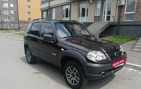 Chevrolet Niva I рестайлинг, 2015 год, 780 000 рублей, 16 фотография
