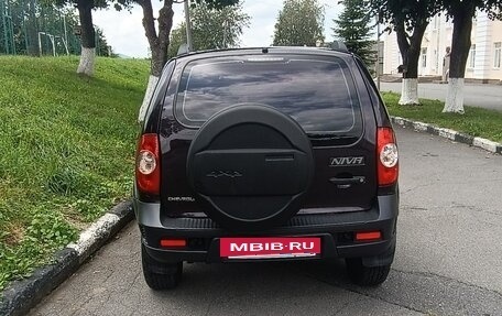 Chevrolet Niva I рестайлинг, 2015 год, 780 000 рублей, 23 фотография