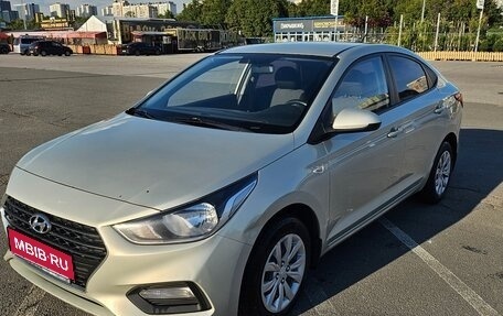 Hyundai Solaris II рестайлинг, 2018 год, 1 150 000 рублей, 2 фотография