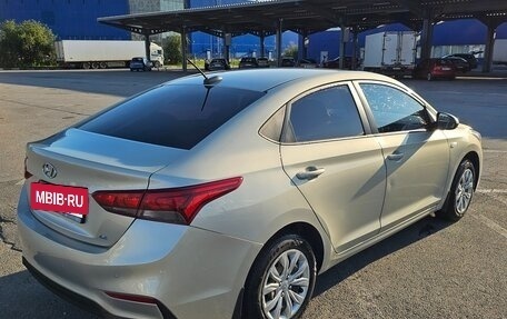 Hyundai Solaris II рестайлинг, 2018 год, 1 150 000 рублей, 6 фотография