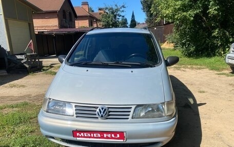 Volkswagen Sharan I рестайлинг, 1998 год, 500 000 рублей, 17 фотография