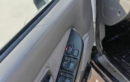 Isuzu Rodeo II, 1996 год, 499 999 рублей, 11 фотография