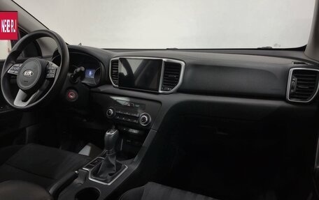 KIA Sportage IV рестайлинг, 2018 год, 1 930 000 рублей, 12 фотография
